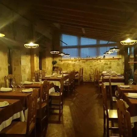 Konukevi La Cerca 3*